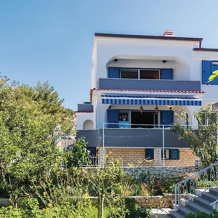 Three-bedroom In Σπίτι διακοπών
