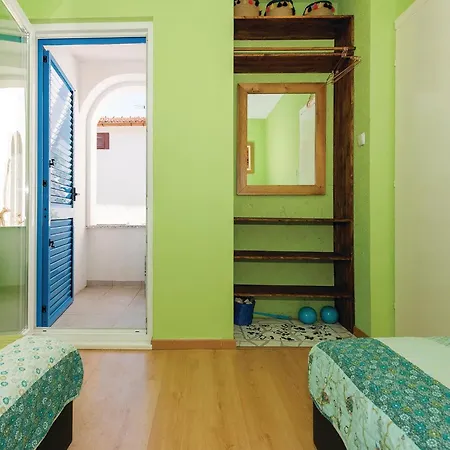 Three-bedroom In * Zaboric