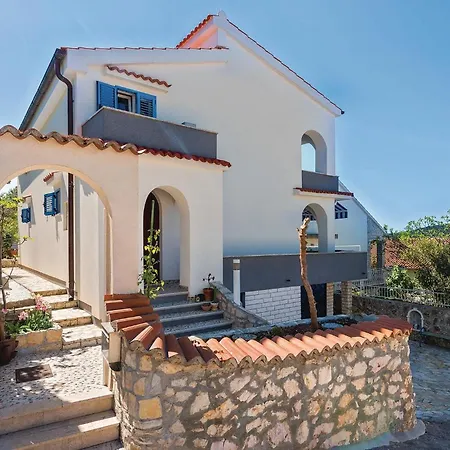 Three-bedroom In Σπίτι διακοπών